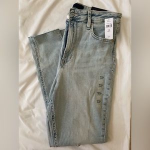 GAP Sky high waisted denim skinny jean’s, brand new, size 10 Short, Petite